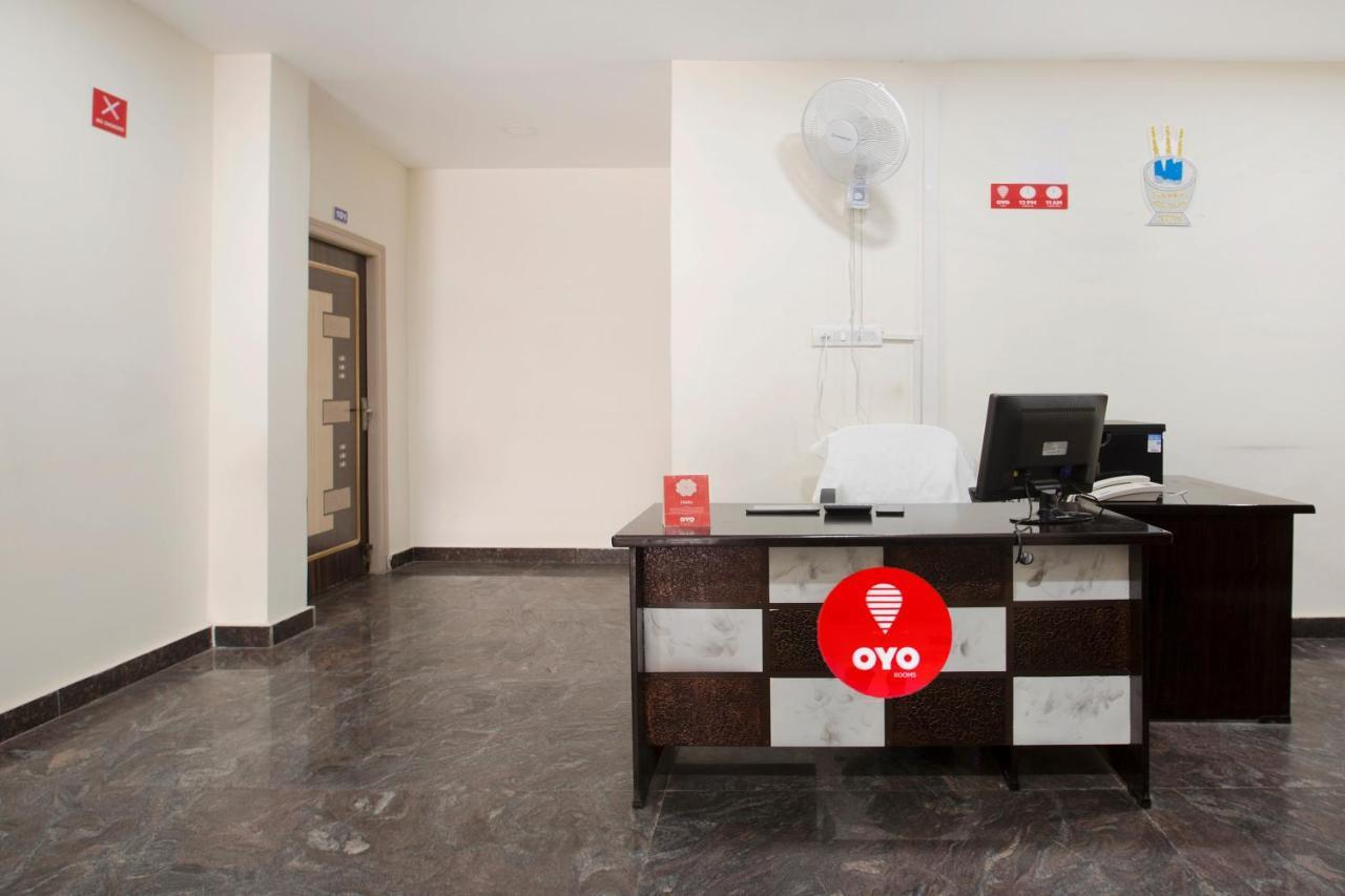 Oyo 9936 Elite Inn Hyderabad Bagian luar foto