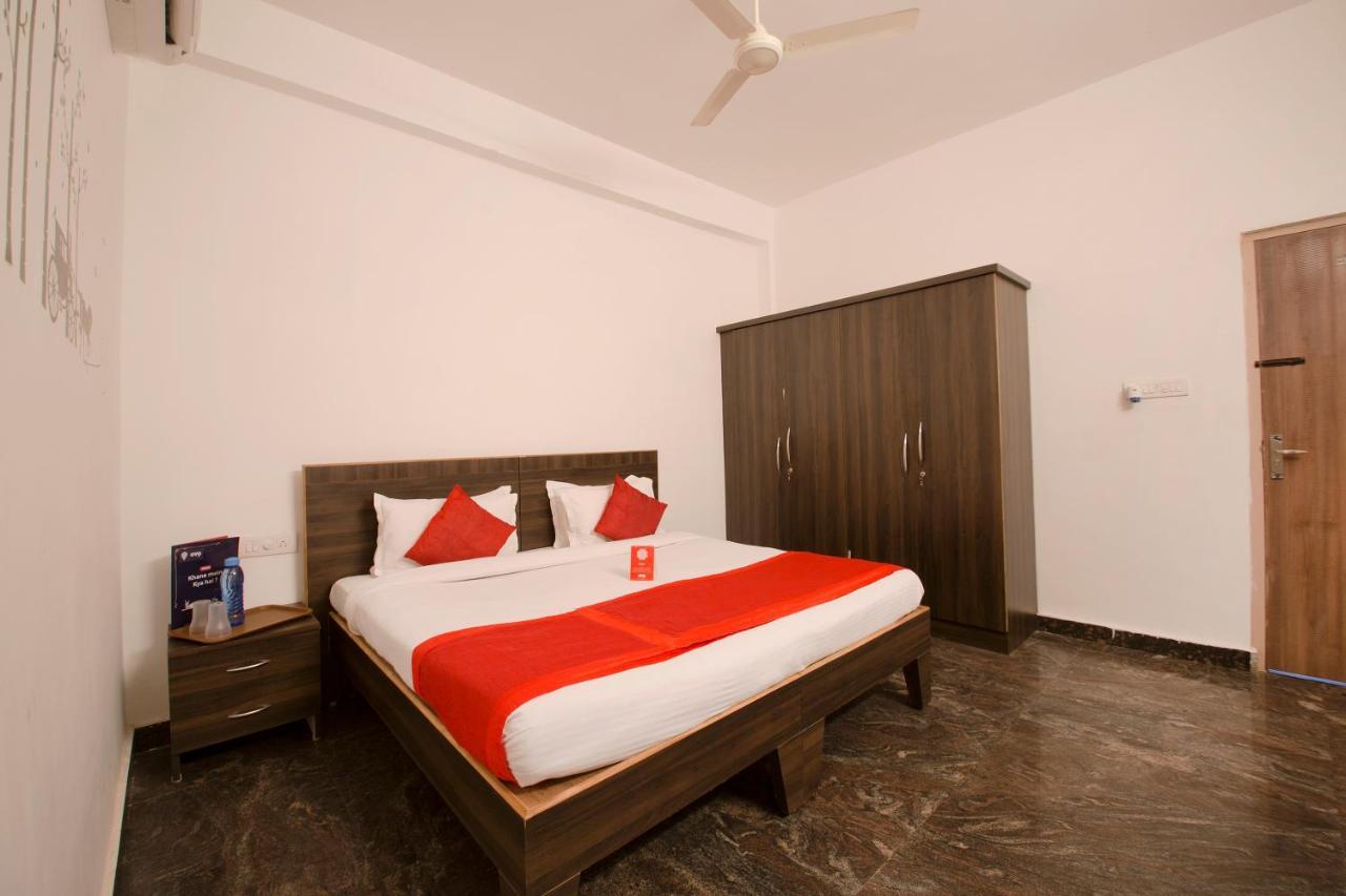 Oyo 9936 Elite Inn Hyderabad Bagian luar foto
