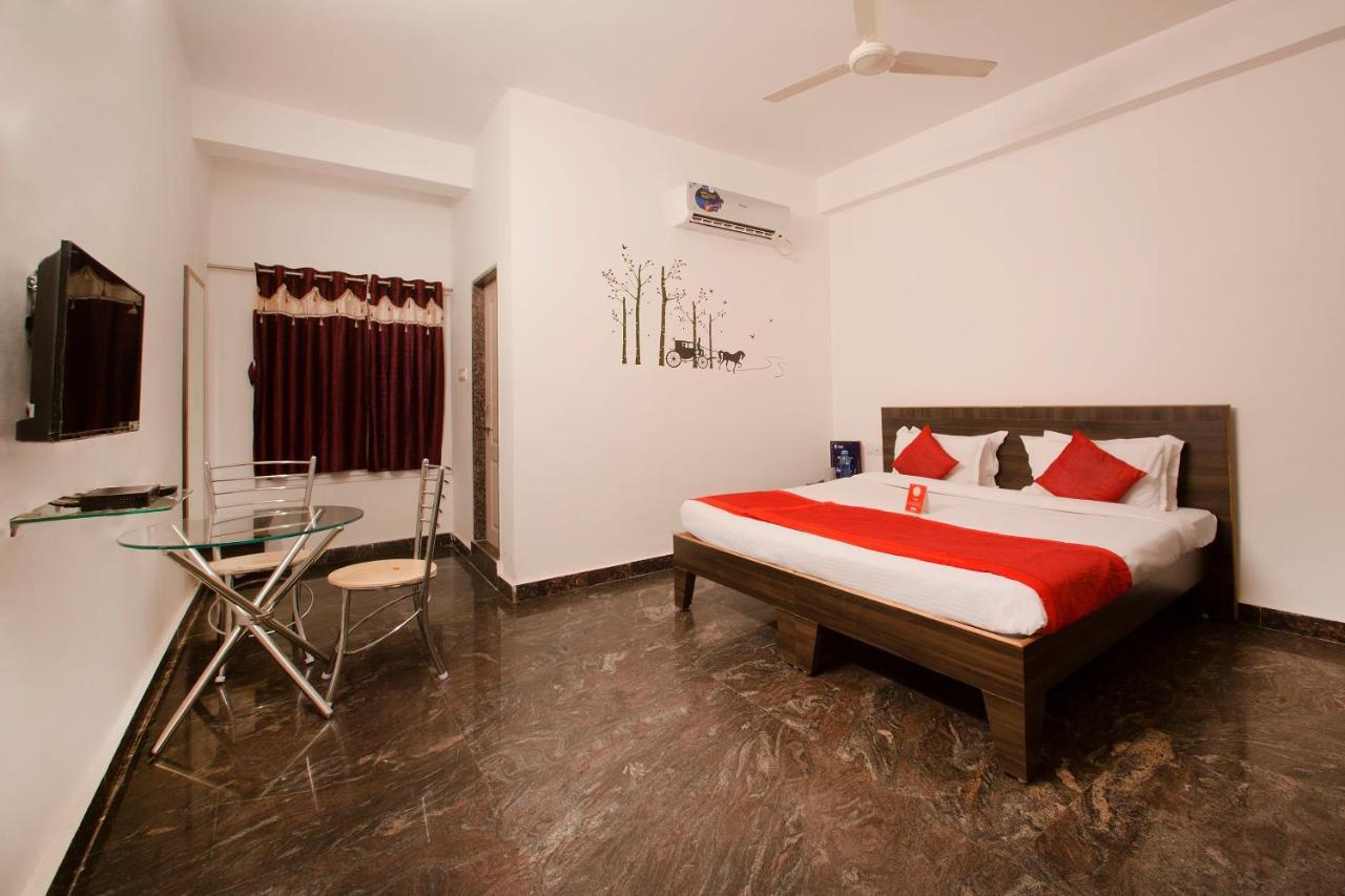 Oyo 9936 Elite Inn Hyderabad Bagian luar foto